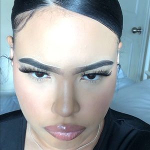 Meet your Posher, Abigail